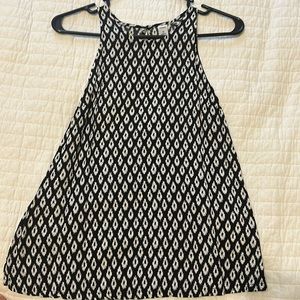 Old Navy X-Small black and white blouse